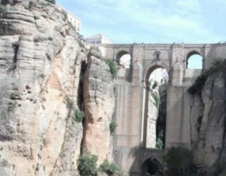 En el Puente de Ronda